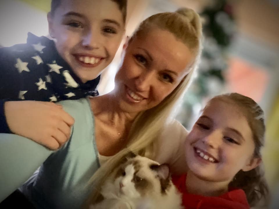 /images/Galeria/Cicák-gyerekek (Cats&Chirldren)/80974292_1017828778584816_6376458299050557440_n.jpg